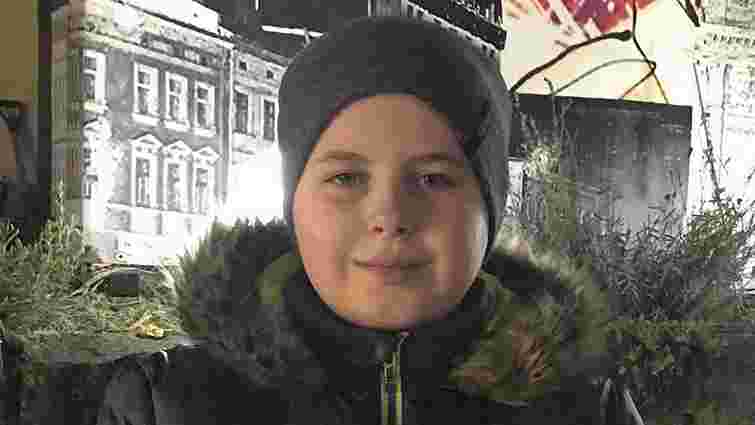 У Львові 10-річний хлопчик ховався вдома, поки його шукали мама та поліція