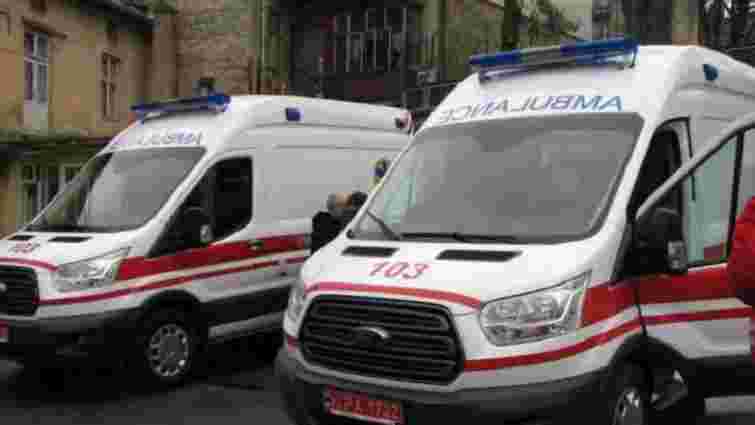 Центри екстреної медичної допомоги Львівщини отримали чотири нові автомобілі