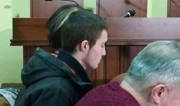 Активіста «Нацкорпусу» Миколу Зінкевича відпустили під нічний домашній арешт