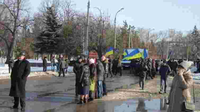 Жителі міста на Черкащині перекрили дорогу на Київ через відключення їм опалення