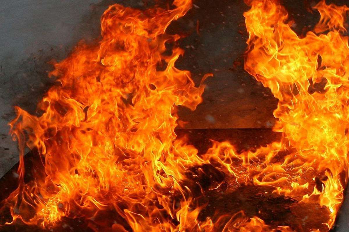 За минулу добу у пожежах загинули 12 українців