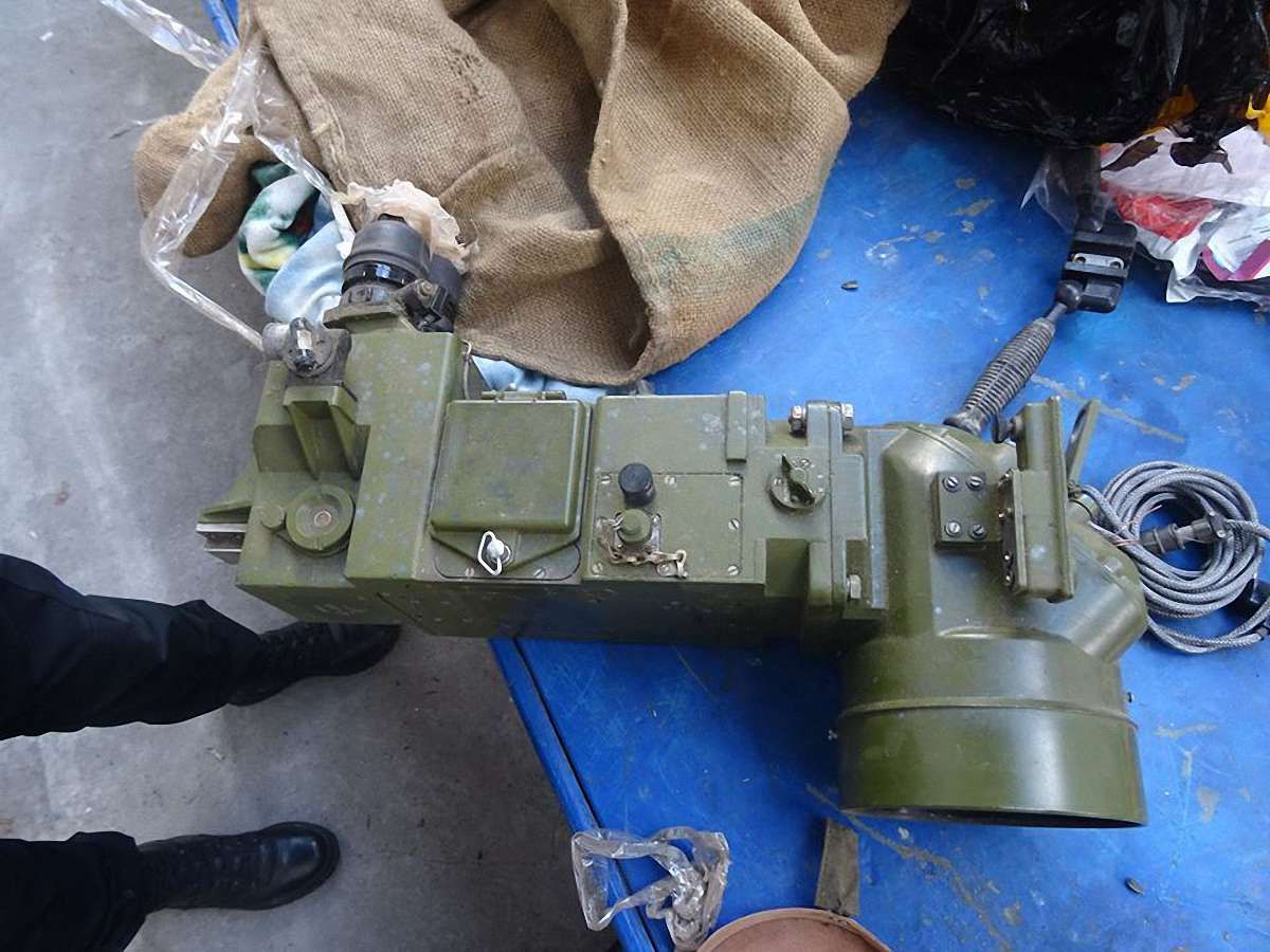 На кордоні з ЄС затримали контрабанду військових приладів спостереження