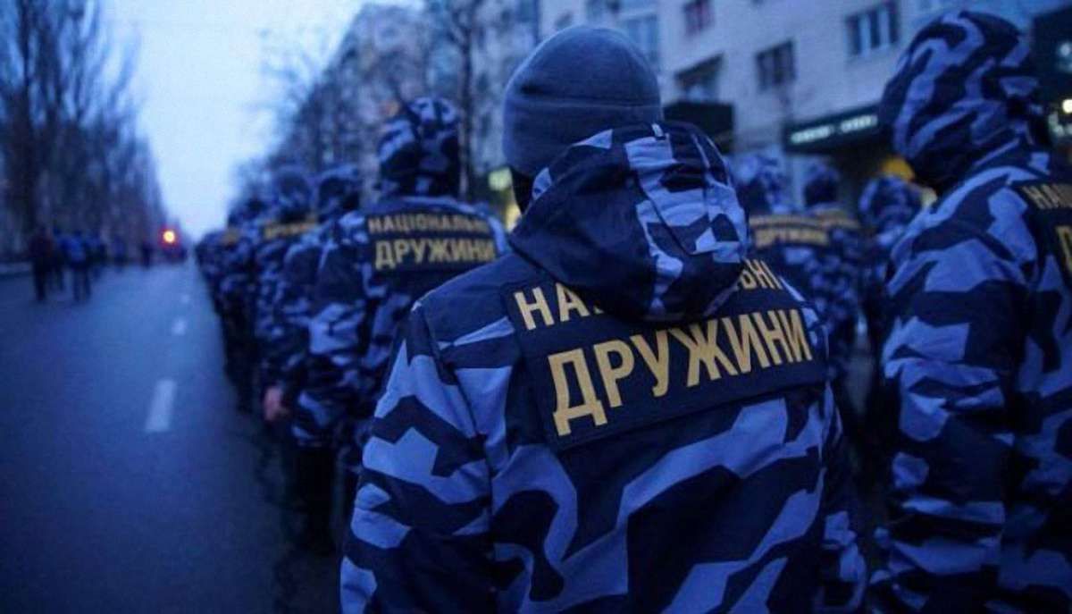 Генпрокурор запропонував змінити закон і внести пункт про «народні дружини»