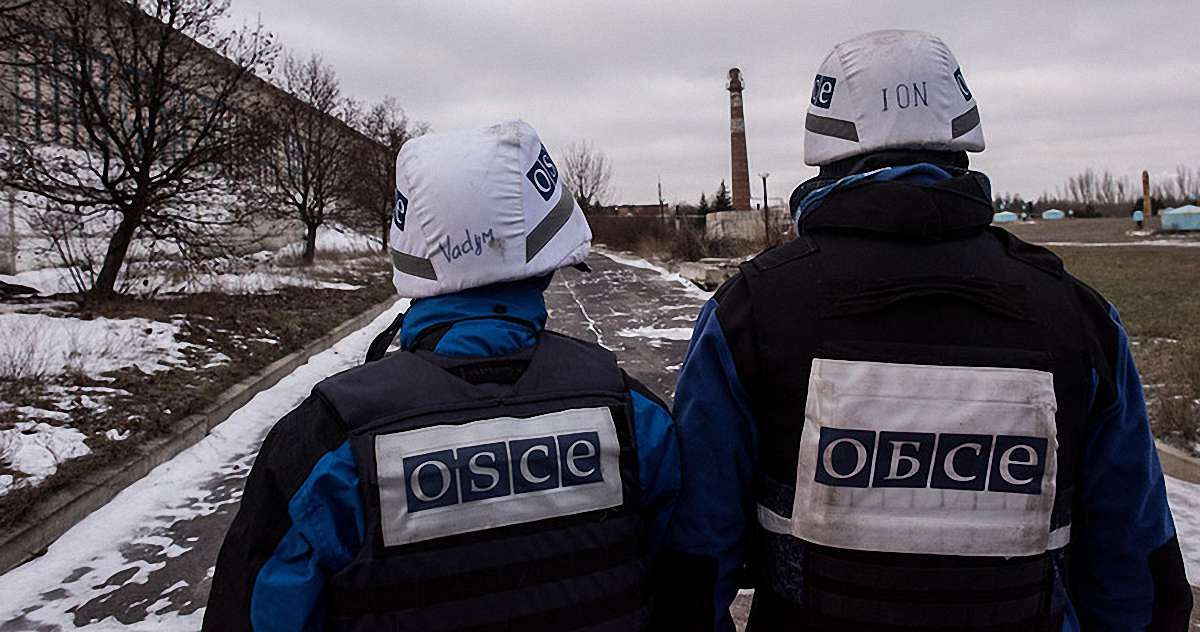 Бойовики обстріляли патруль місії ОБСЄ біля Ясинуватої