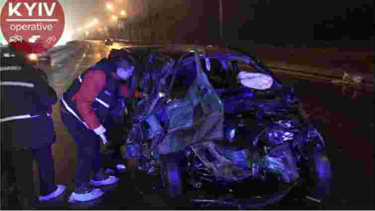 У Києві у аварії із п'ятьма автомобілями загинули двоє людей