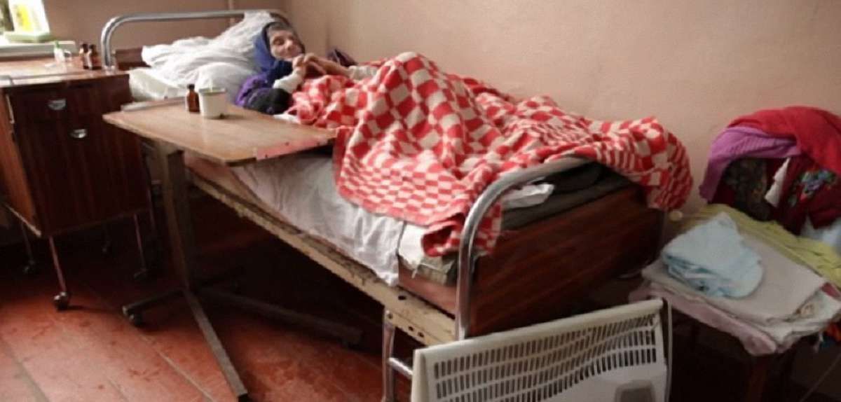 Львів’ян закликають допомогти харчами та засобами гігієни мешканцям Угнівського хоспісу