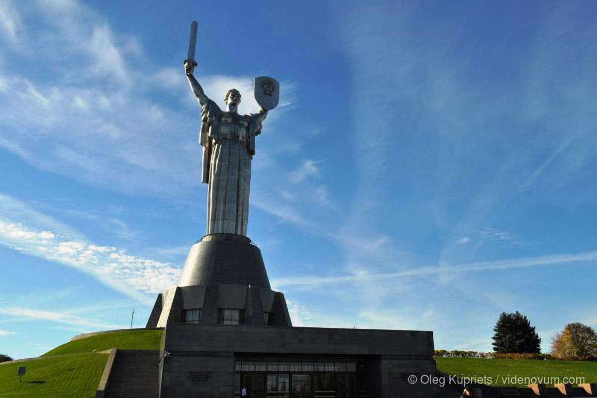 В'ятрович розповів про декомунізацію пам'ятника «Батьківщина-мати» у Києві
