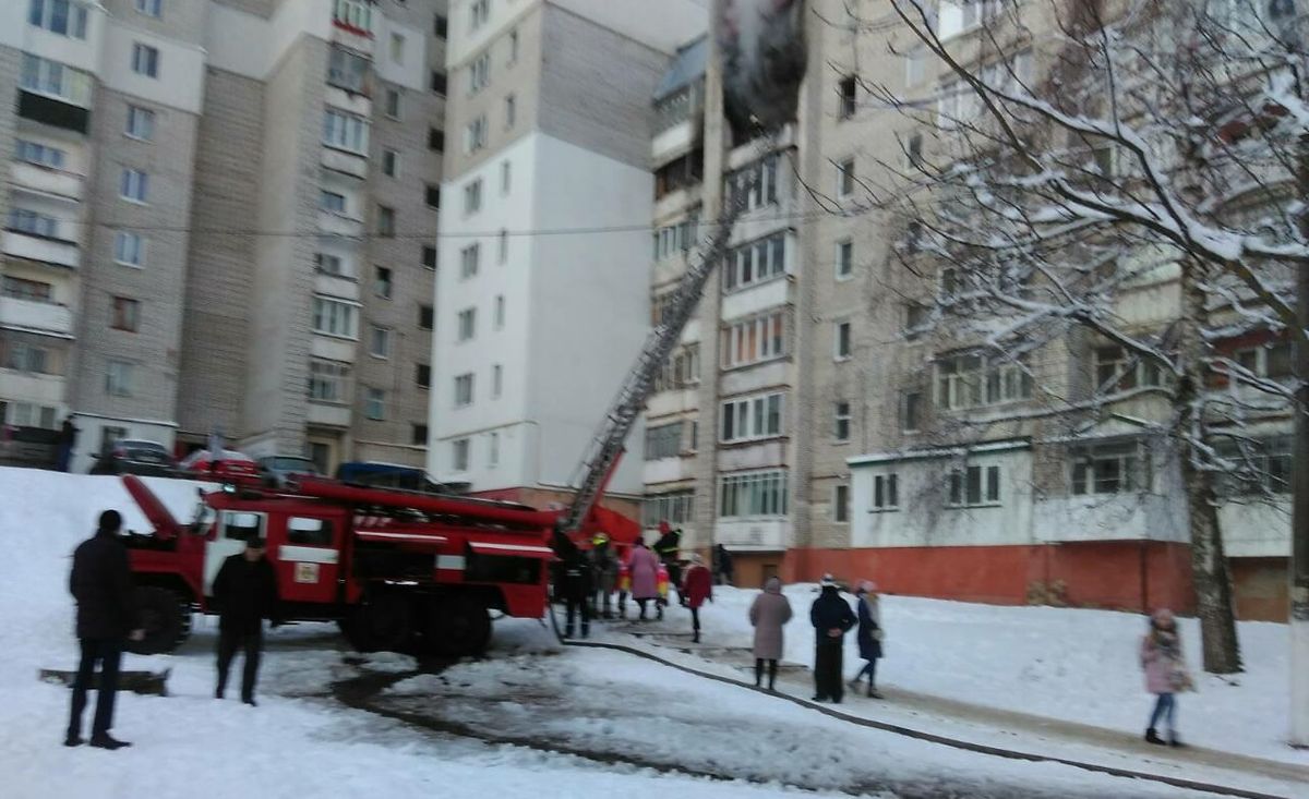 Під час пожежі у квартирі в Новояворівську загинули двоє людей