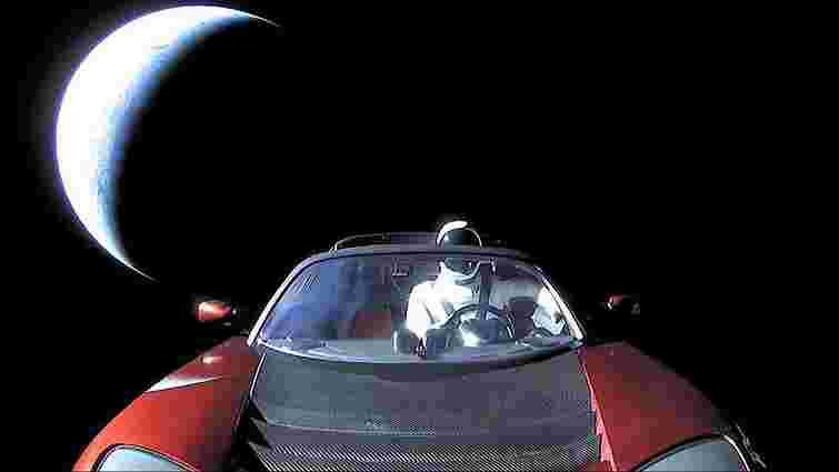 Американські астрономи сфотографували Tesla за допомогою телескопа