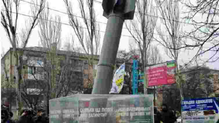 У Краматорську до третьої річниці обстрілу бойовиками відкрили меморіал загиблим на Донбасі