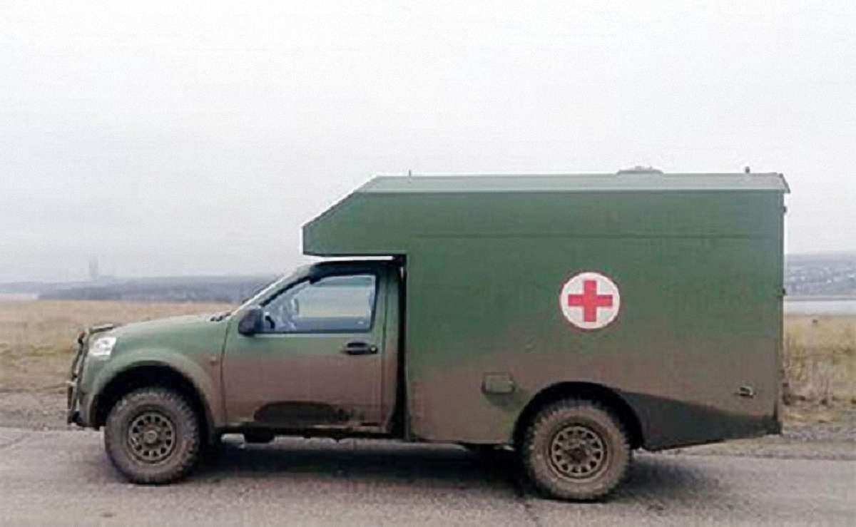 Виробництво санітарних «Богданів» для фронту призупинили після скарг волонтерів, – Міноборони