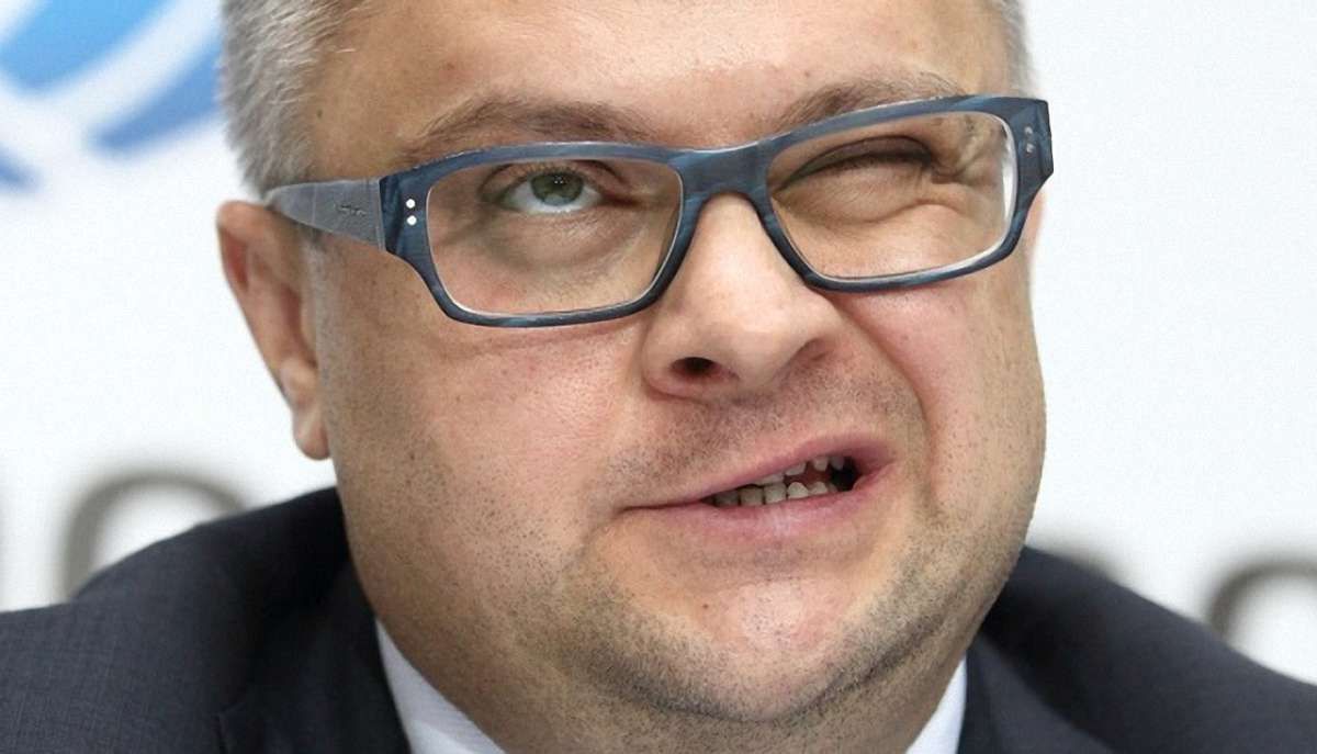 Президент звільнив голову «Укроборонпрому» Романа Романова 