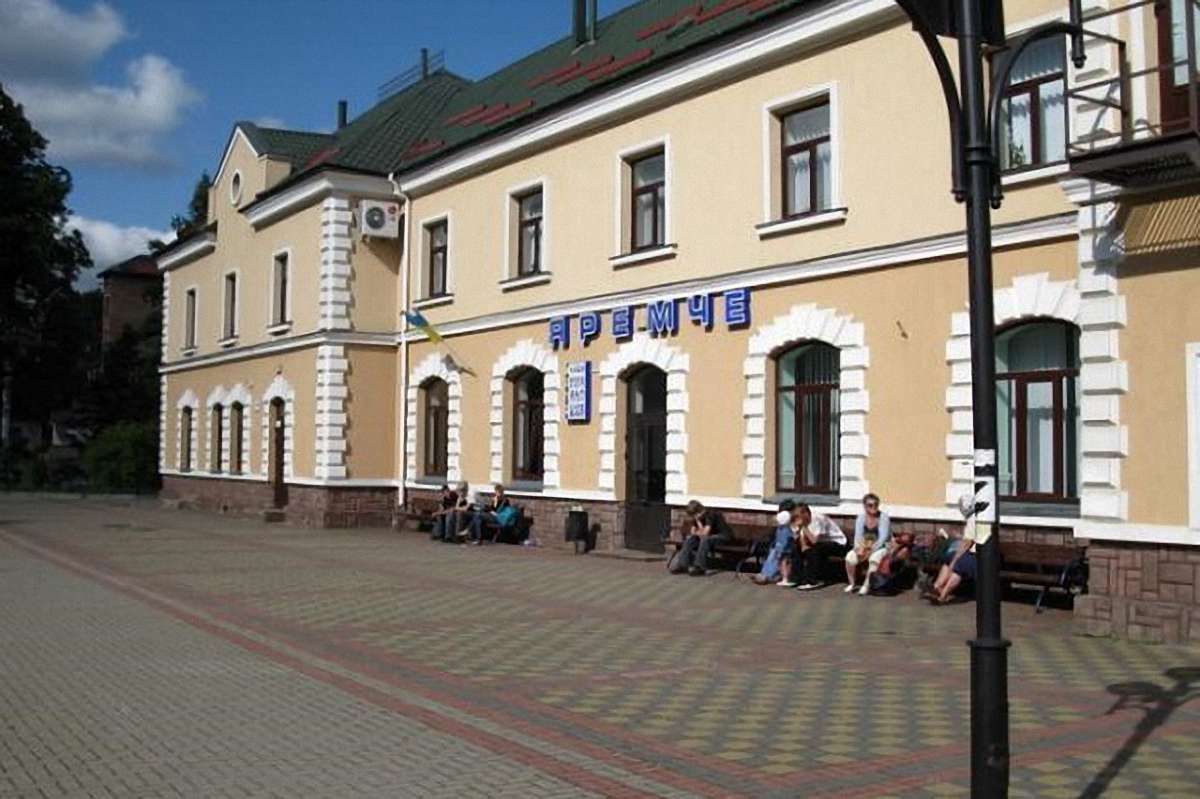 Вокзали в Яремчі, Хусті та Славському можуть віддати в управління приватним компаніям 
