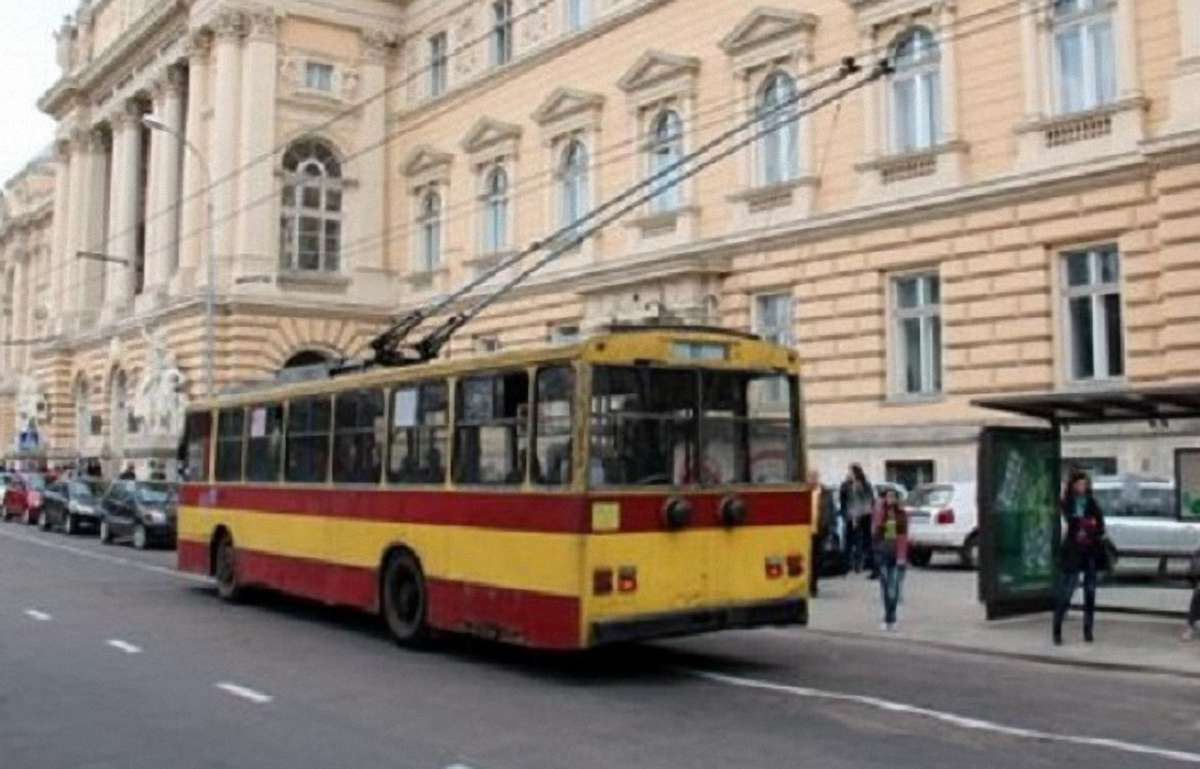 Тролейбуси №2, 7, 9, 10, 12 у Львові тимчасово курсуватимуть за скороченим маршрутом