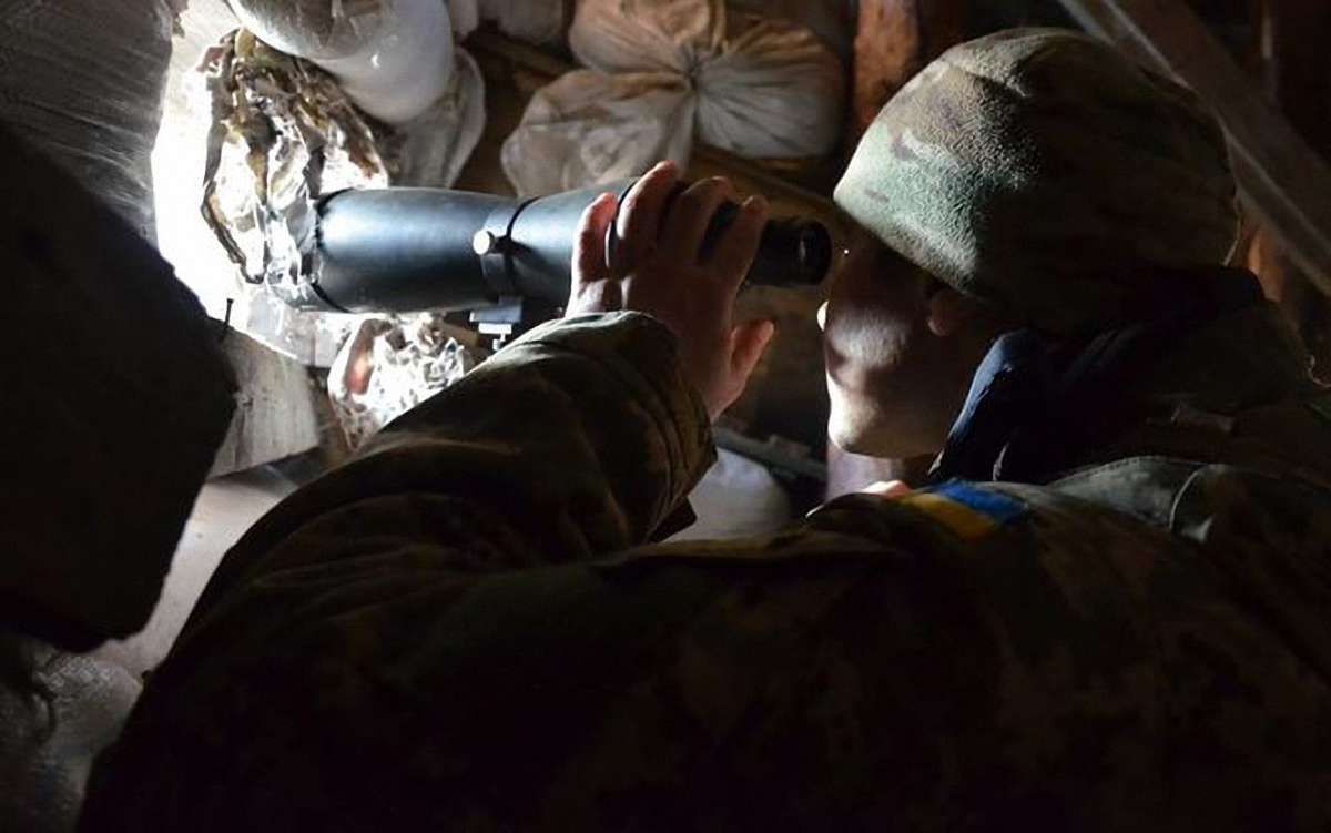 За минулу добу на Донбасі один український військовий загинув, ще одного травмували