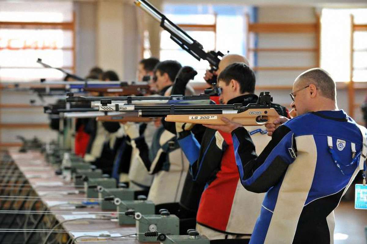 В Україні набув чинності закон про використання спортивної зброї
