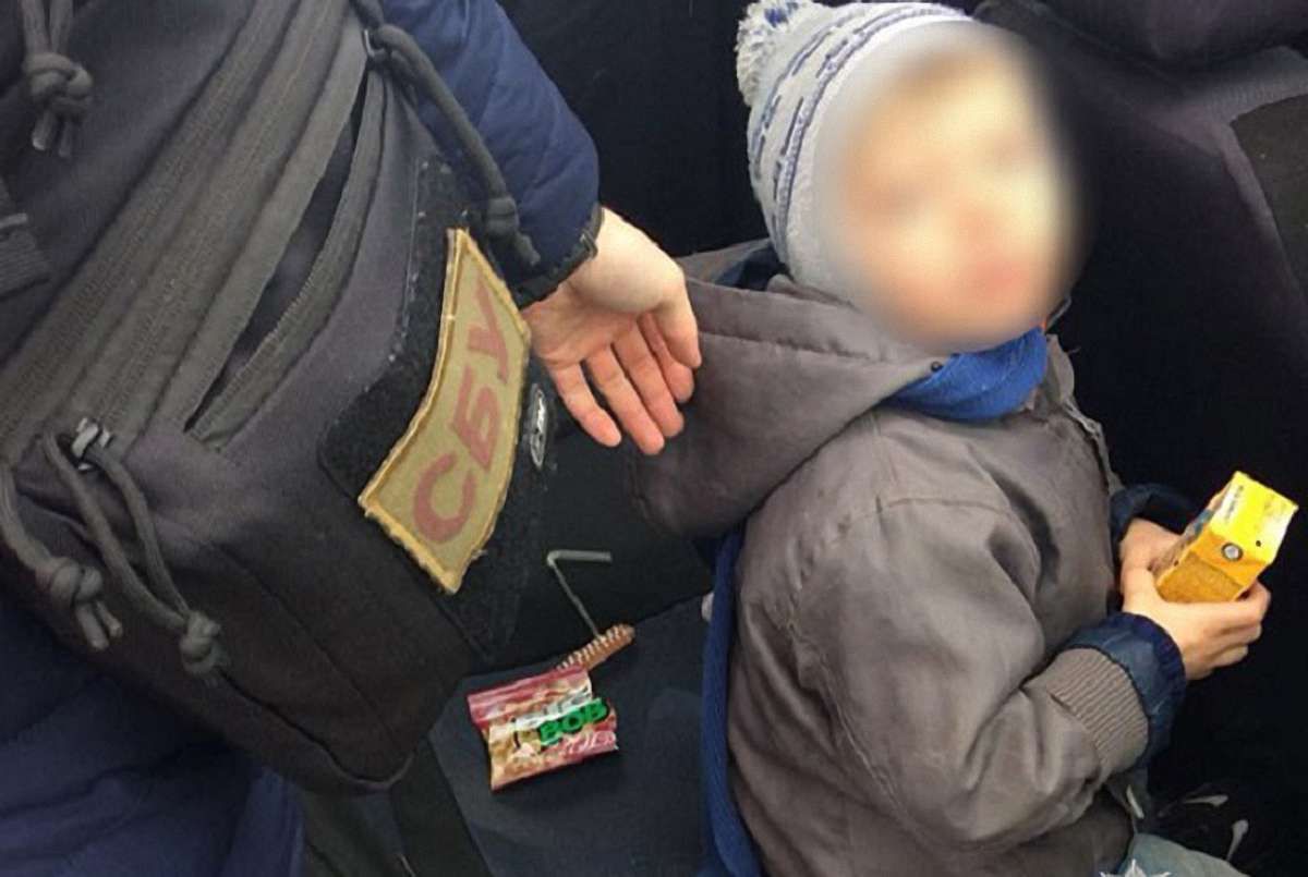 На Хмельниччині матір намагалася продати 4-річного сина 
