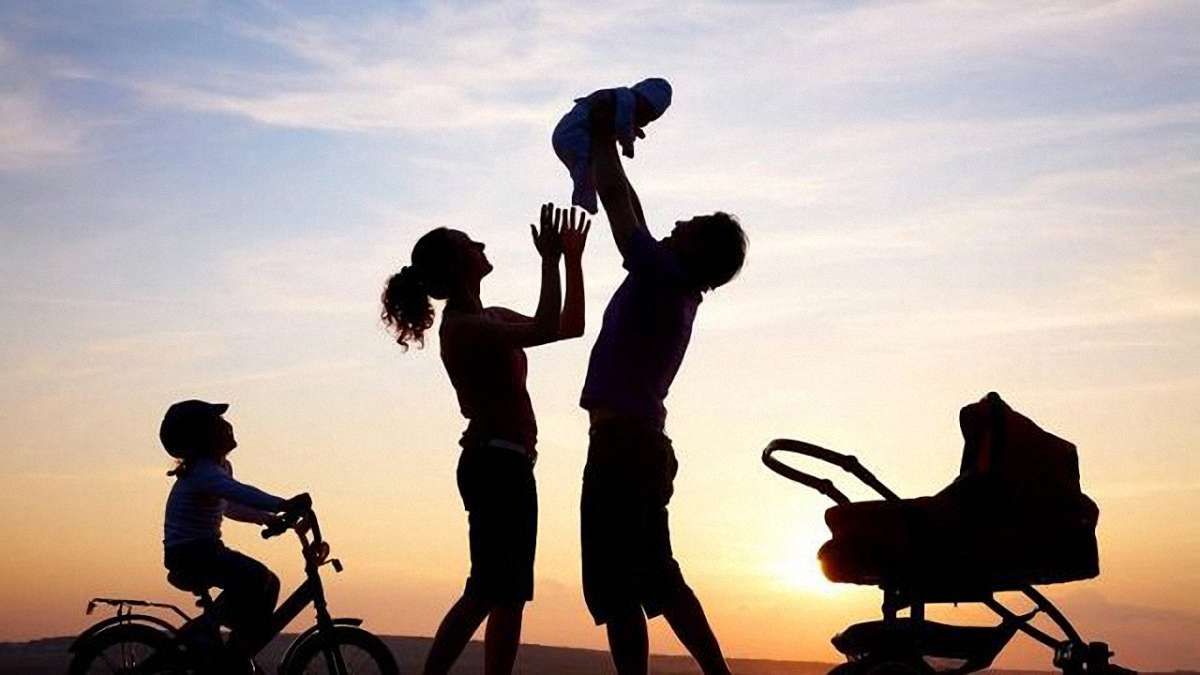 За рік кількість населення України зменшилось на 200 тис. людей
