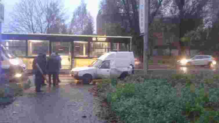 Львівський суд оштрафував водія АТП-1 за ДТП, у якій постраждав пішохід