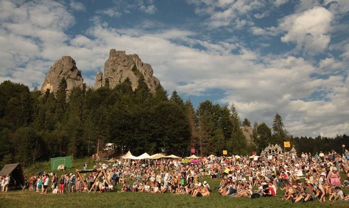 В українських Карпатах створять три центри культури