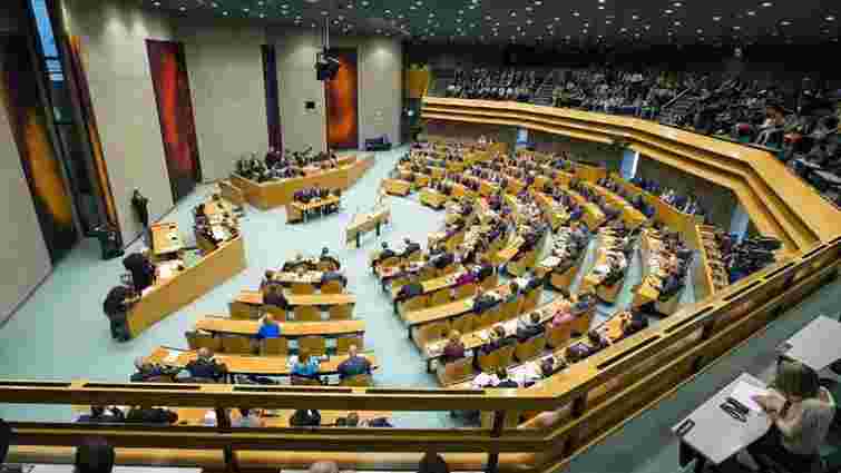 Нижня палата парламенту Нідерландів скасувала закон, який блокував асоціацію України з ЄС