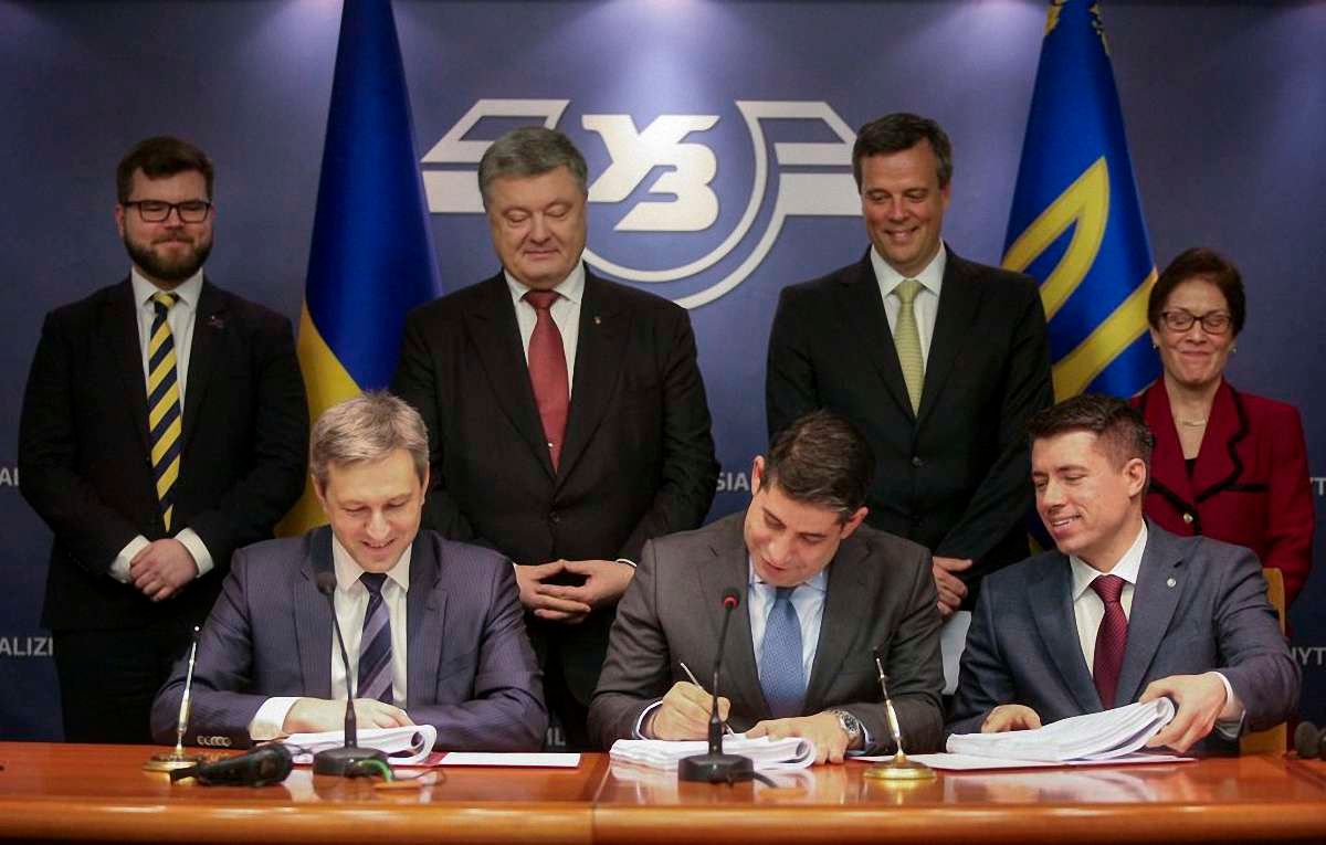 «Укрзалізниця» підписала мільярдну угоду з General Electric