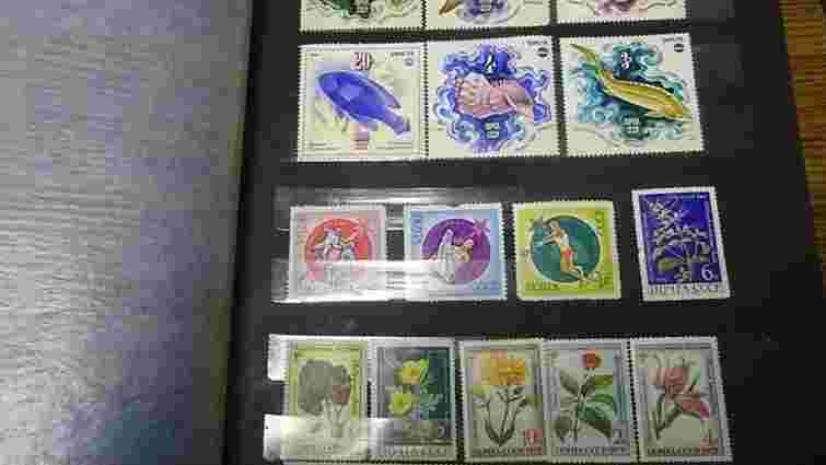 У Шегинях прикордонники затримали німця з колекцією поштових марок