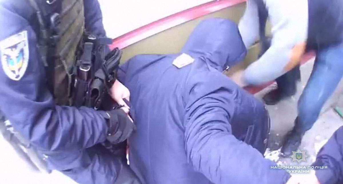 Поліція Київщини затримала та вислала з України відомого російського кримінальника
