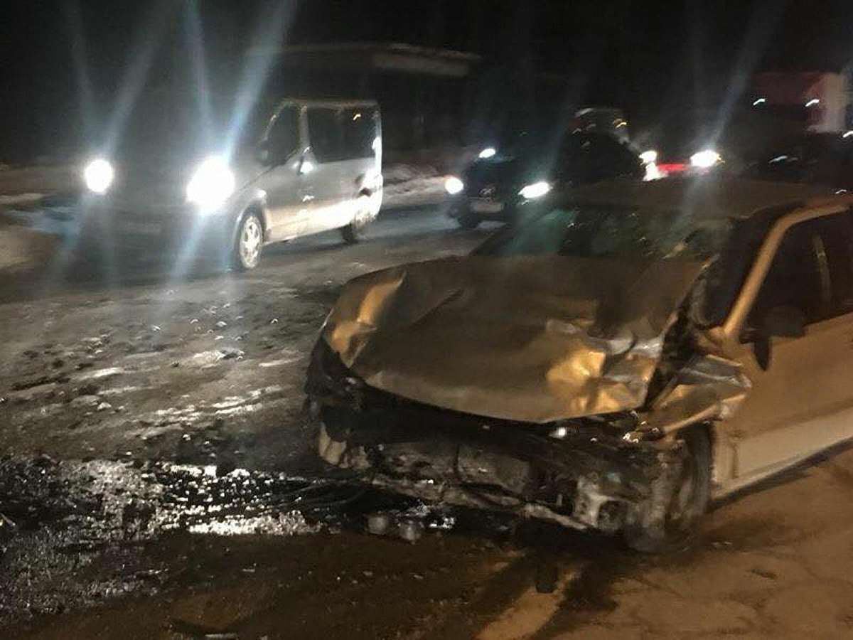 Внаслідок ДТП у Львові травмувалися четверо людей