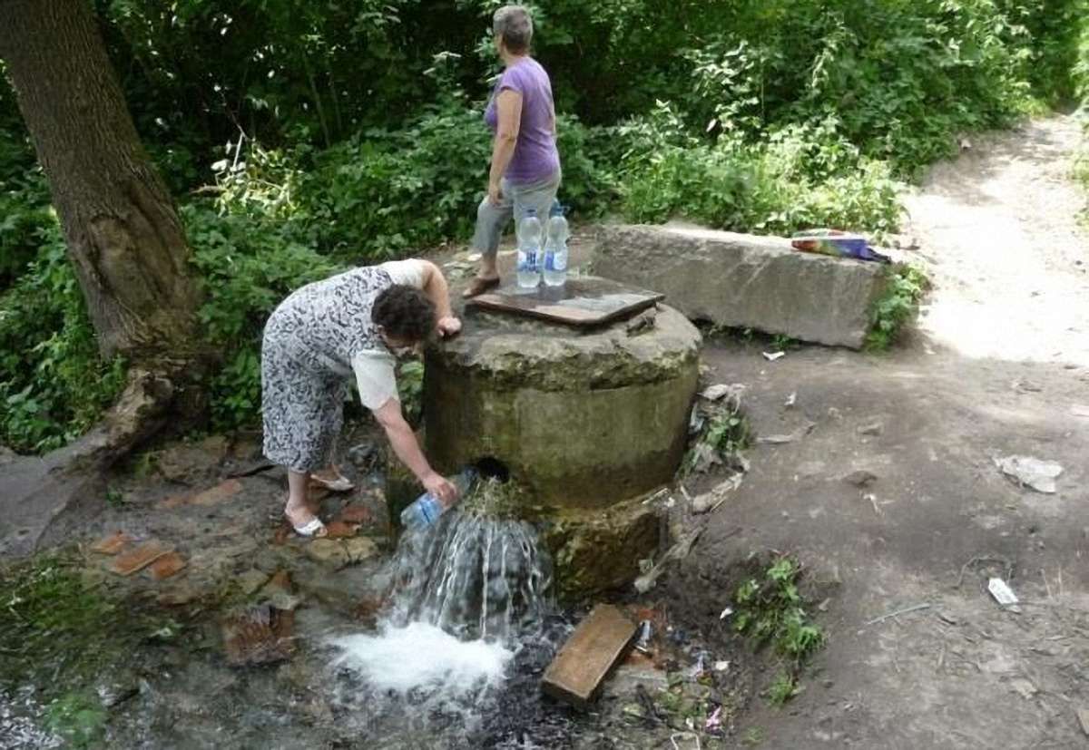 У Львові відновлять джерело «Спартак» на вул. Топольній
