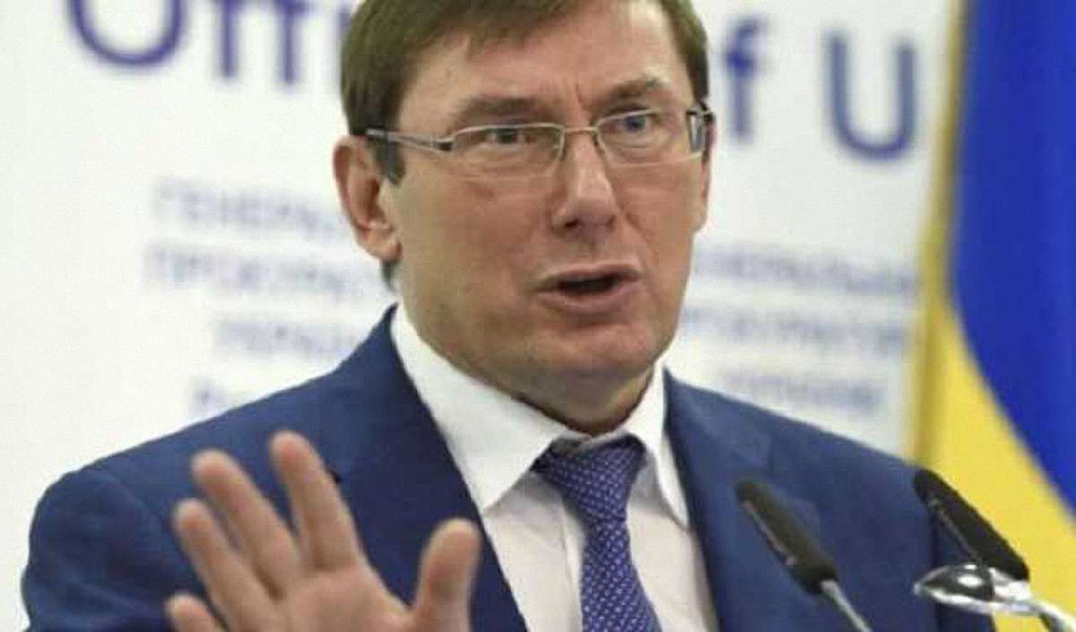 У наметовому таборі за гроші Курченка готували захоплення Ради, - Луценко