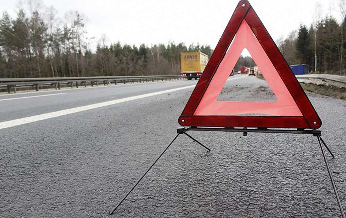 Біля Москви автобус з українцями потрапив у ДТП, є загиблий, - ЗМІ