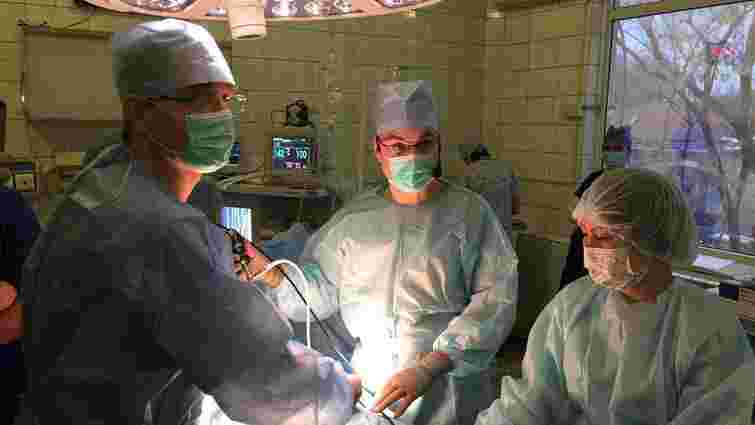 Львівський хірург провів майстер-клас у Казахстані