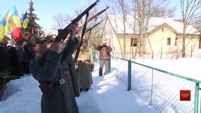 На місці загибелі Романа Шухевича львів'яни салютували і молилися