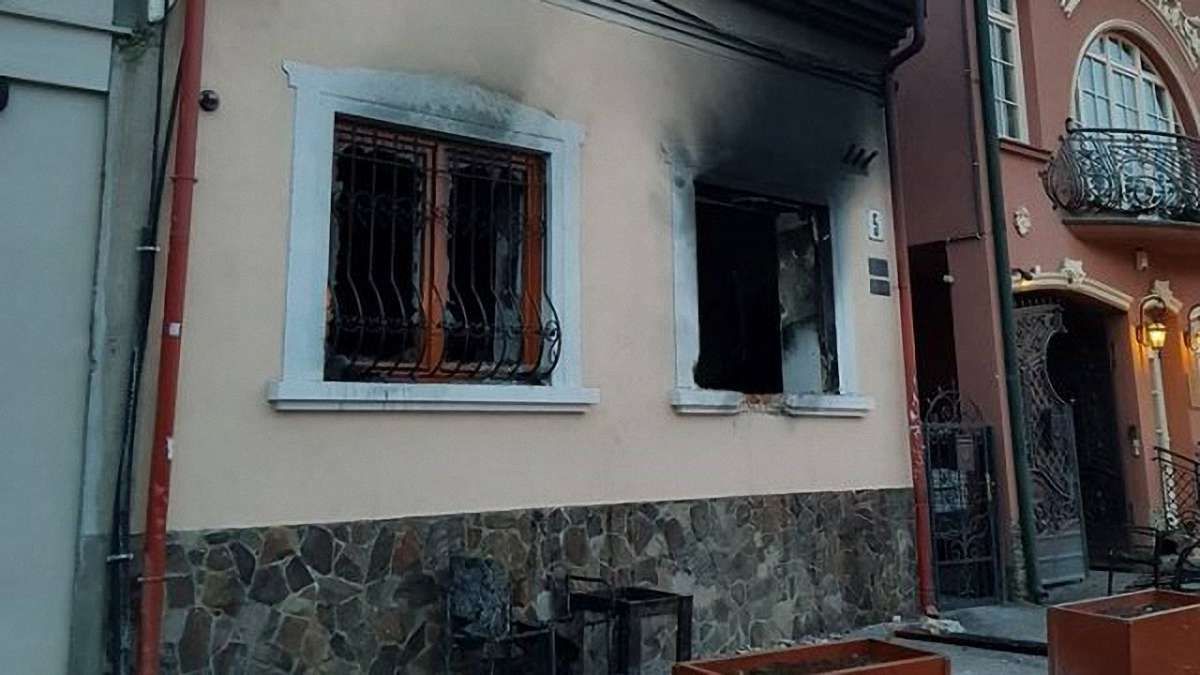 Підпал угорського товариства в Ужгороді перекваліфікували на теракт