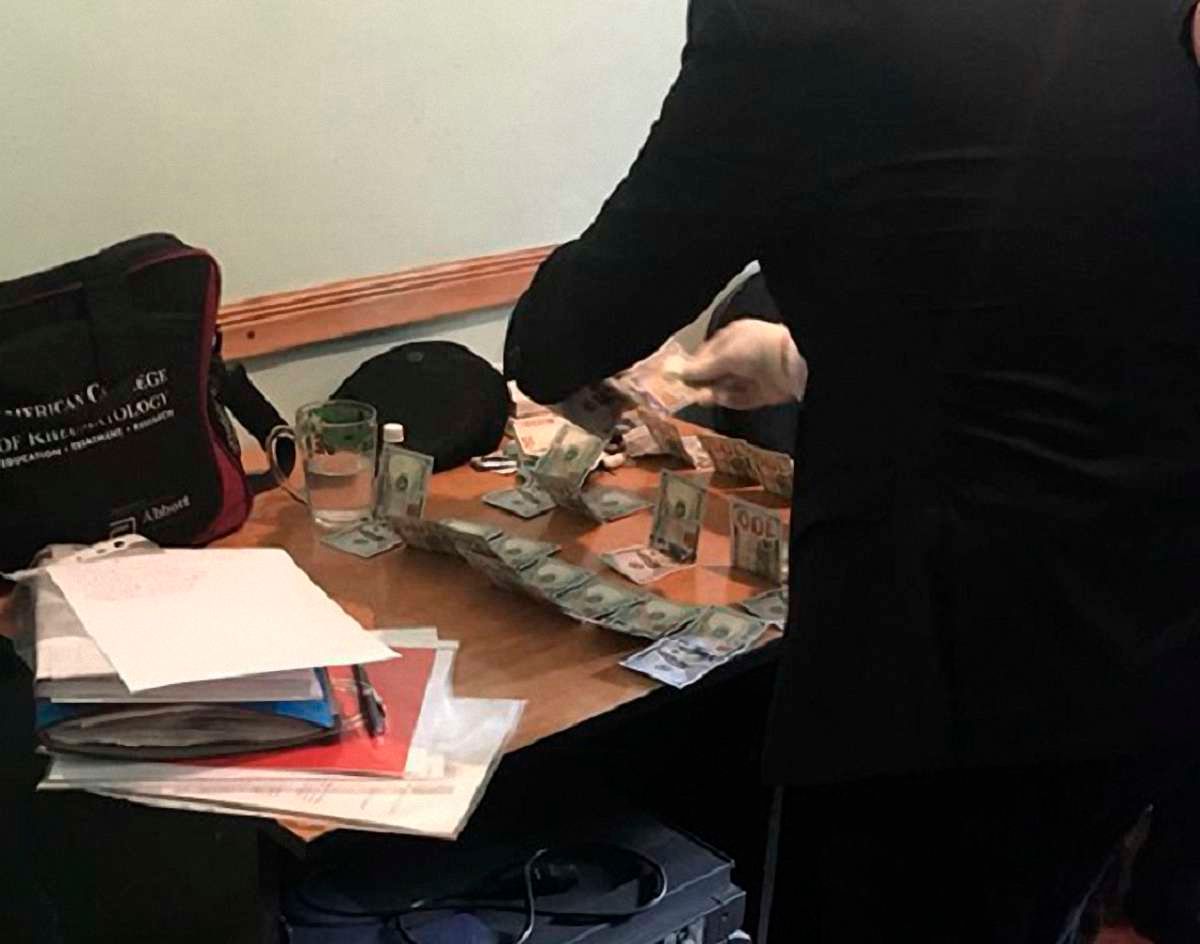 Львів’янин намагався відкупити сина від криміналу за зберігання наркотиків