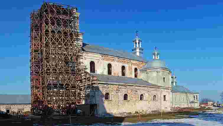У Підкамені коштом ЄС відреставрують 56-метрову дзвіницю монастиря