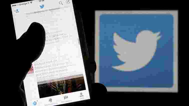 Вчені виявили, що фейкові новини поширюються в Twitter на 70% швидше за справжні