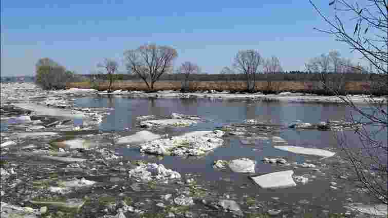 ДСНС попередила про льодохід та розливи річок через відлигу в Україні