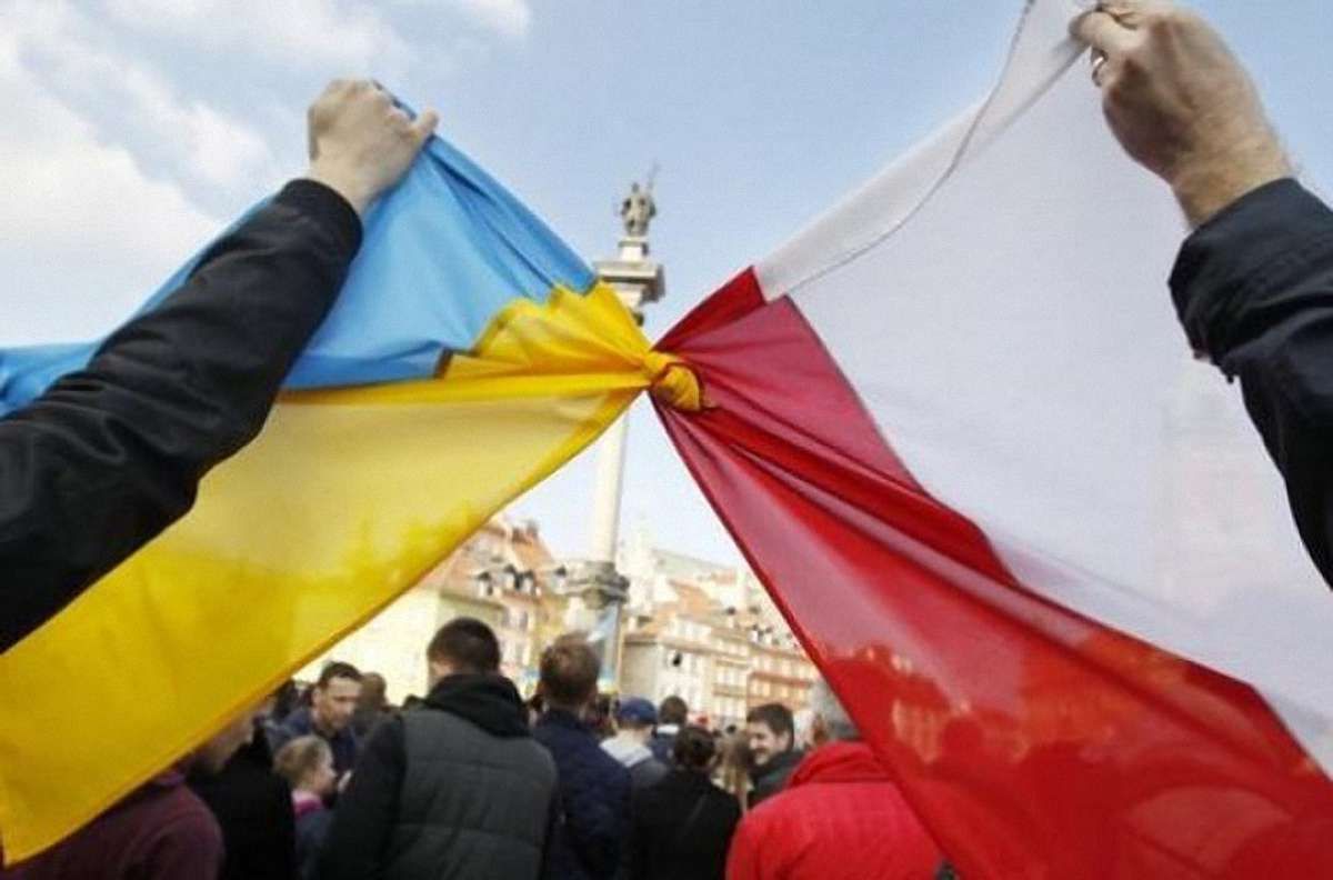 Ставлення поляків до українців погіршилось до найнижчого за останні 10 років рівня