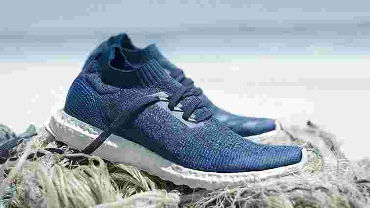 Adidas продала 1 млн пар взуття, виготовлених зі сміття, яке виловили в океані