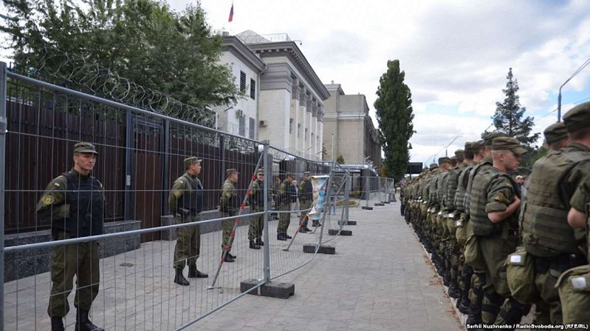 У Росії відреагували на рішення України не пускати росіян на вибори