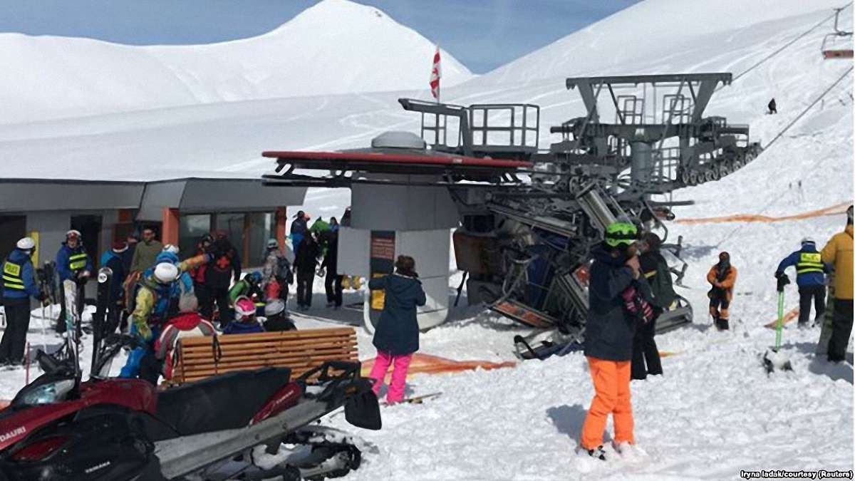 Постраждалий на гірськолижному курорті в Грузії українець перебуває в реанімації