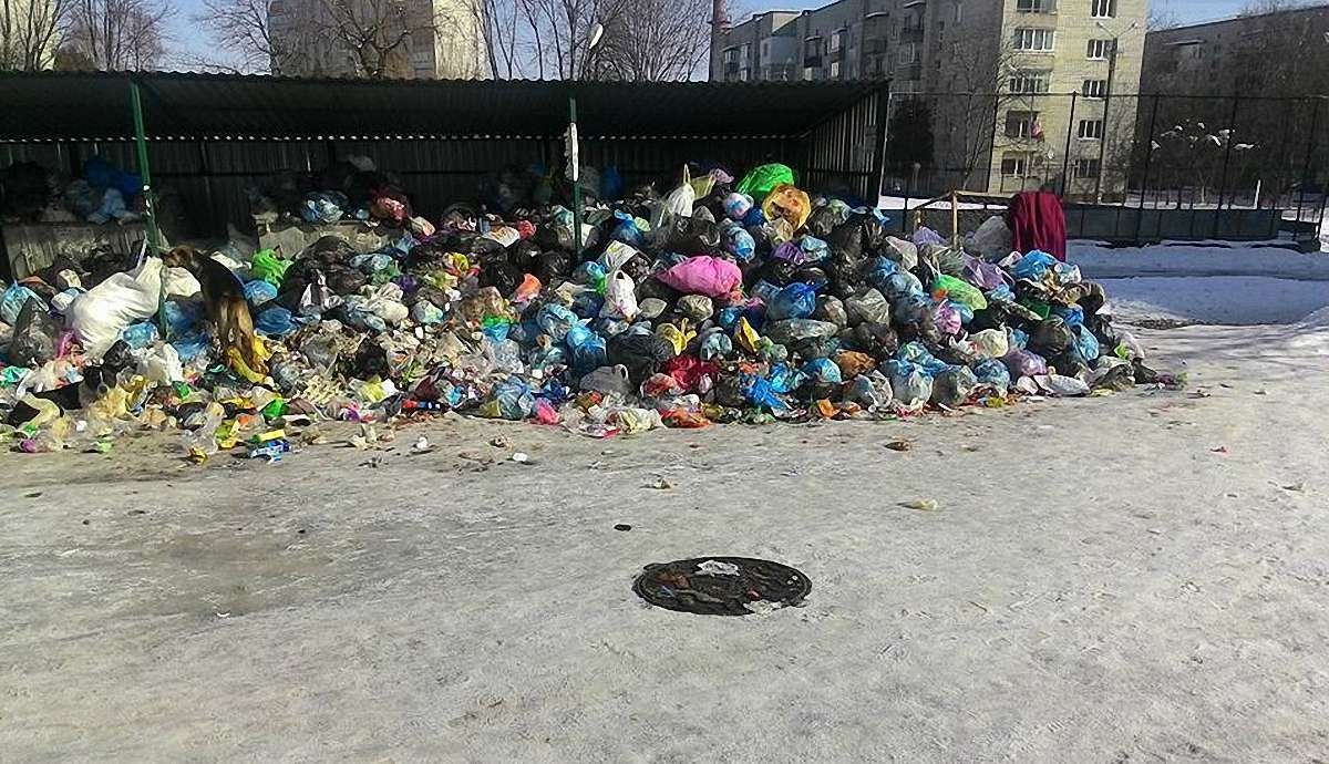 Мешканці села під Дрогобичем продовжують блокувати дорогу до сміттєзвалища