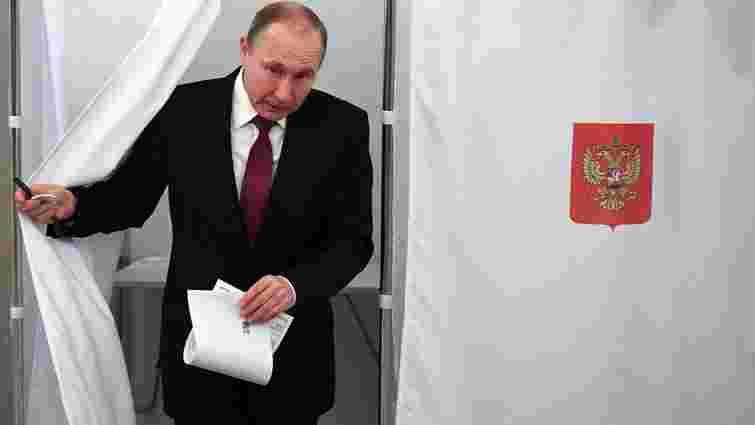 На виборах президента РФ Володимир Путін отримав понад 70% голосів