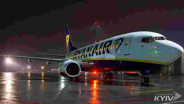 Ryanair має намір з жовтня запустити польоти за 15-ма маршрутами з Києва і Львова