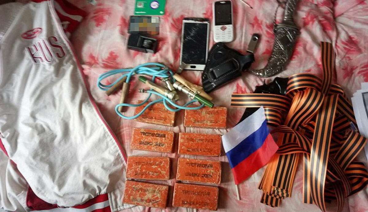 СБУ викрила зловмисників, які паплюжили польські та єврейські пам'ятки за вказівкою Росії