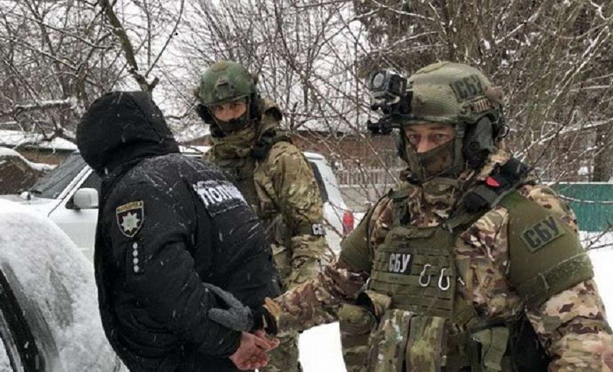 На Харківщині капітана поліції затримали за підозрою в шпигунстві на користь Росії