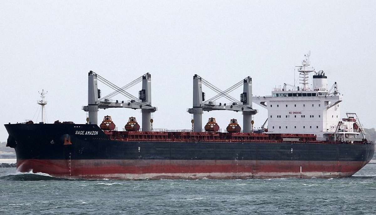 У порту Канади загинув український моряк