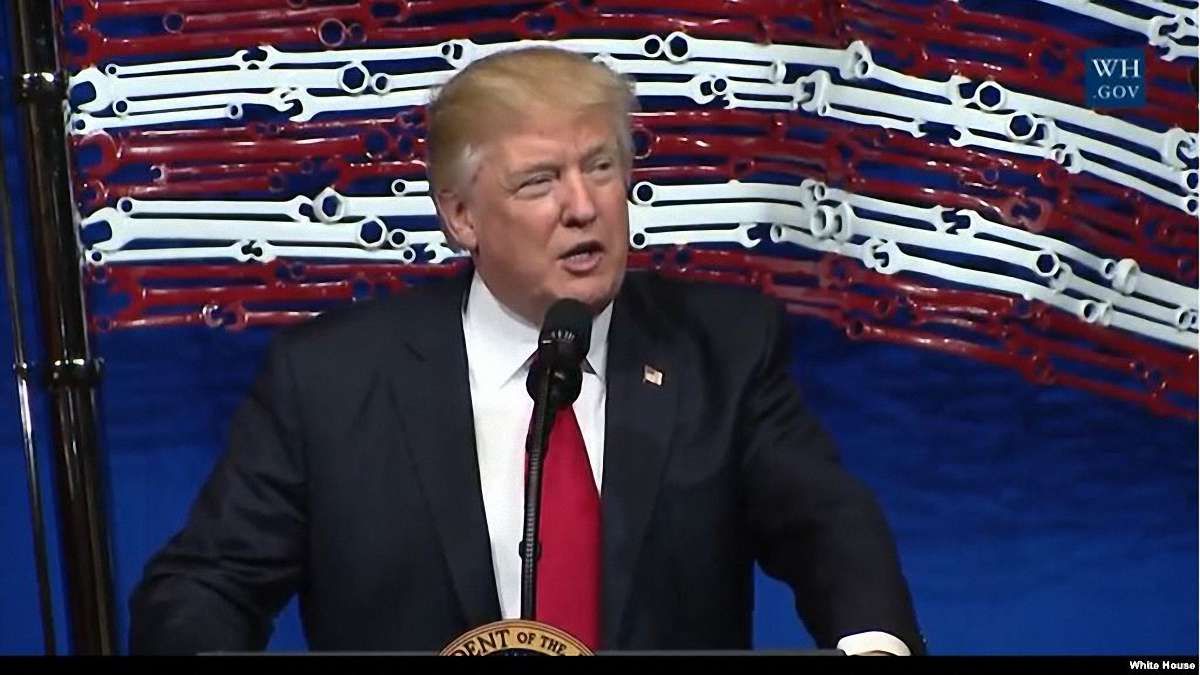 Трамп підписав держбюджет США і дозволив виділити Україні $620 млн